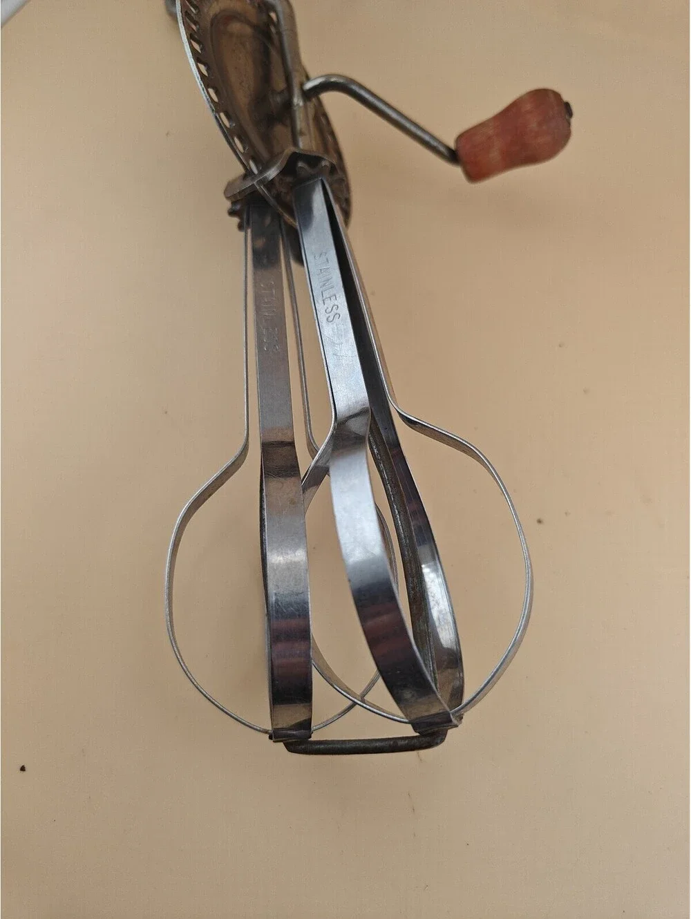 Vintage Edlund Stainless Steel Manual Rotary Egg Beater Hand Mixer Red USA